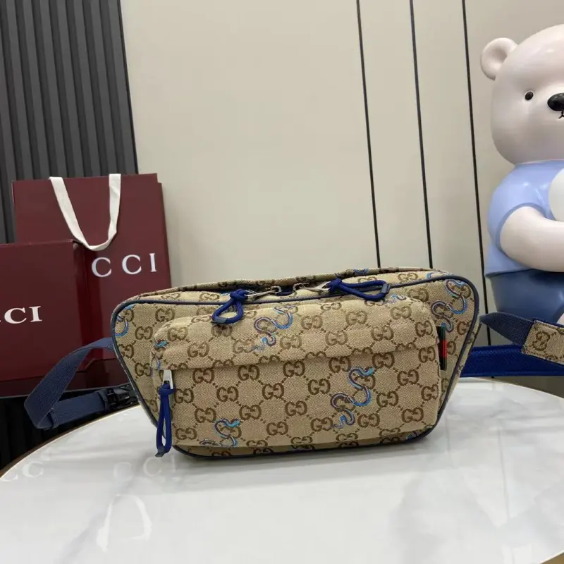 802096 High-Quality Bags