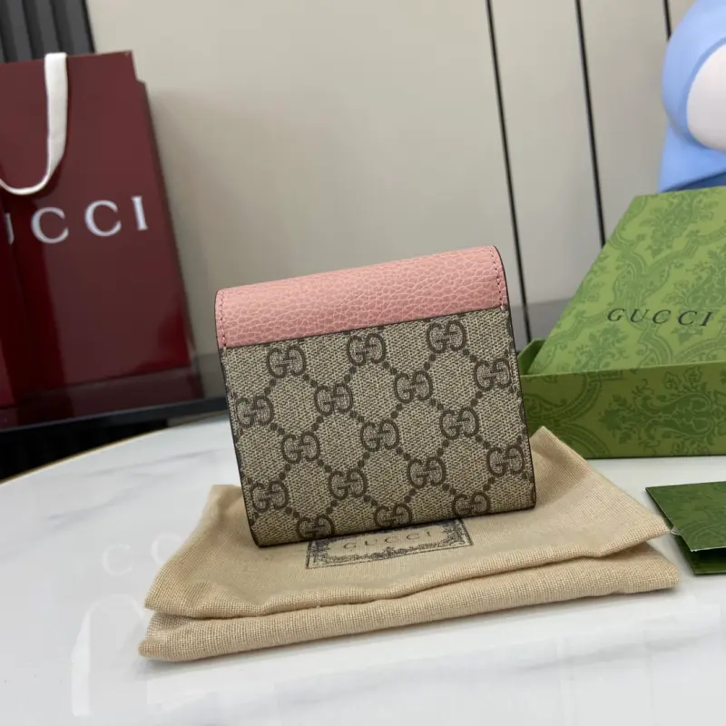 598587 CM 1 High-Quality Bags - Image 3