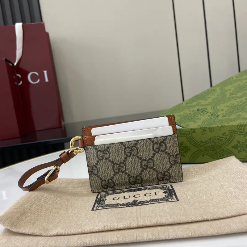 819121 CM 3 High-Quality Bags