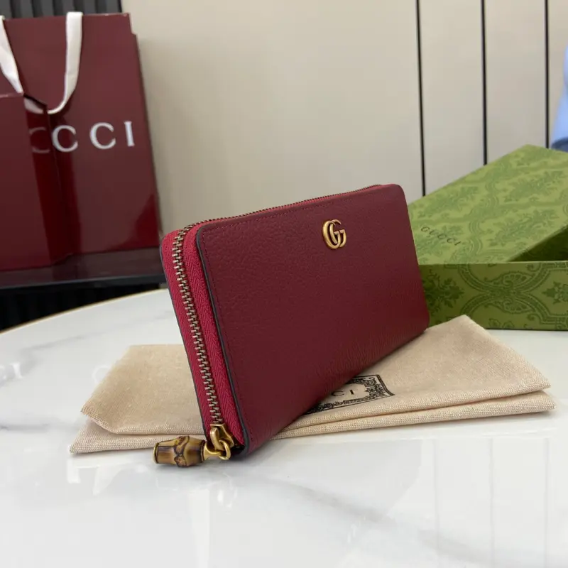 739499 CM 2 High-Quality Bags