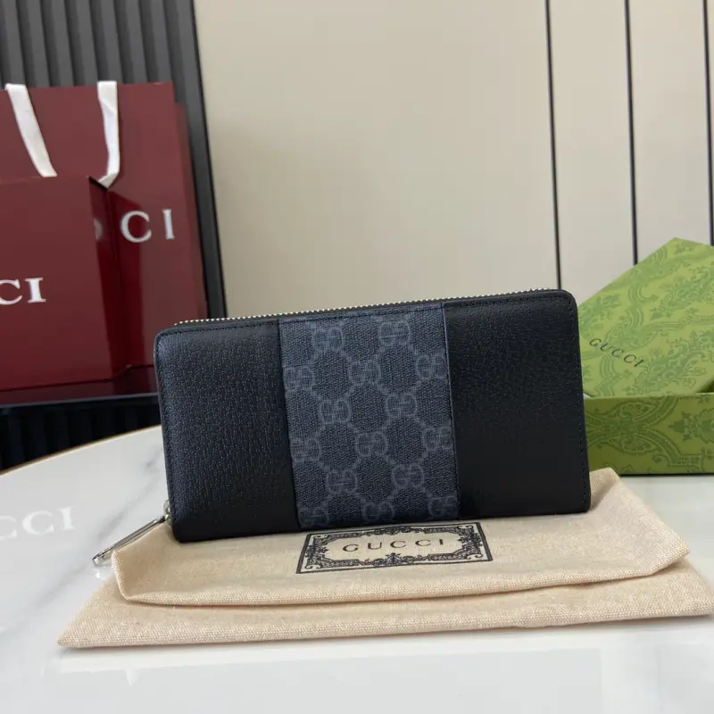 821803 CM 3 High-Quality Bags