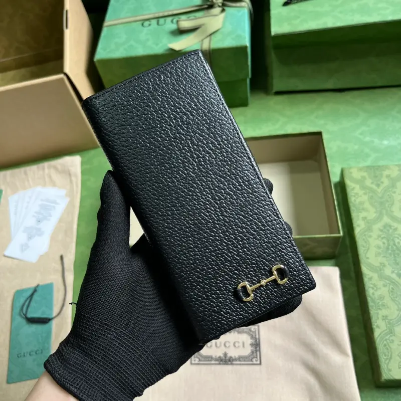 746038 High-Quality Bags