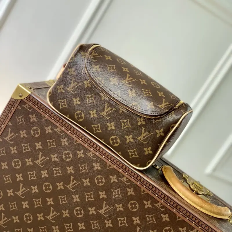 M11510 S1 26x14x12cm High Quality Bags