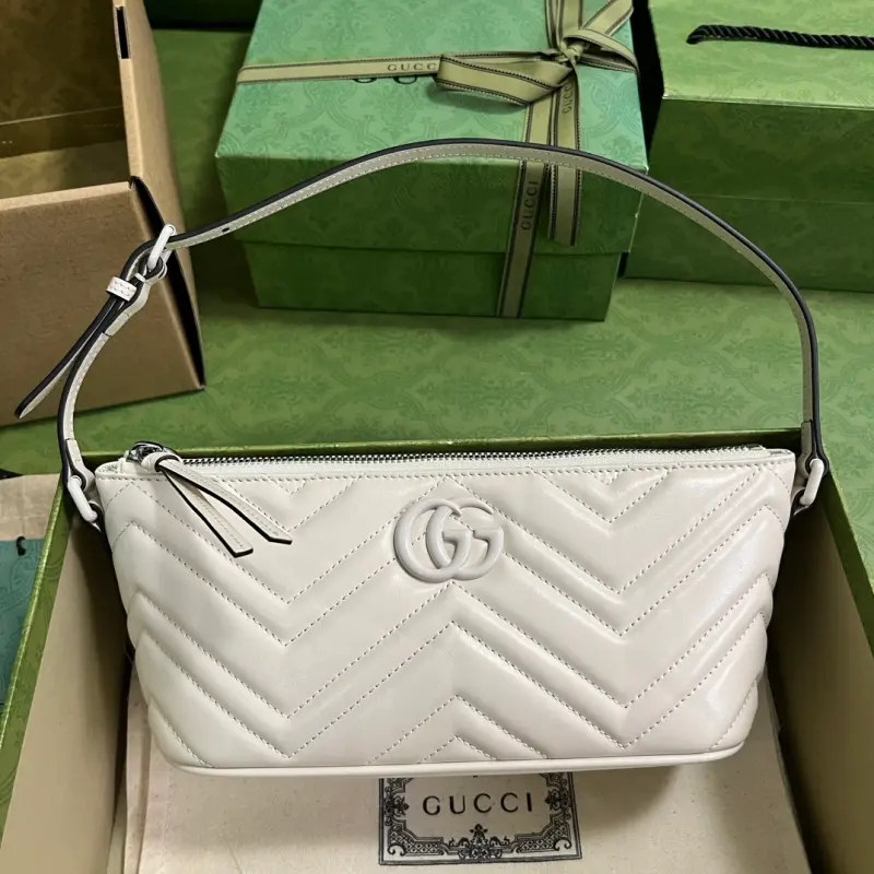 739166 CM 2 High-Quality Bags