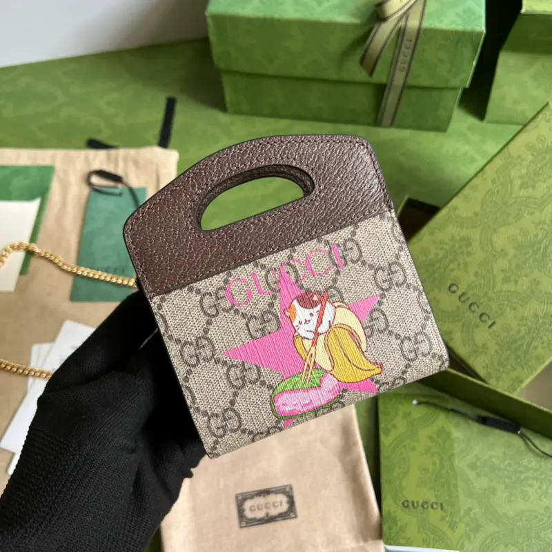 701066 CM 2 High-Quality Bags