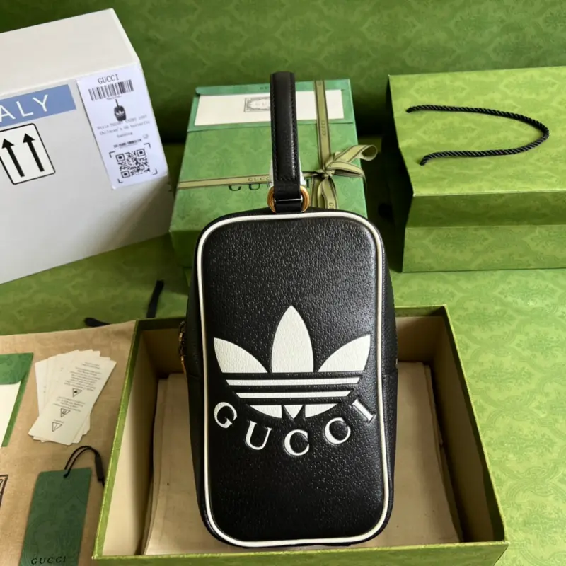 702387 CM 2 High-Quality Bags