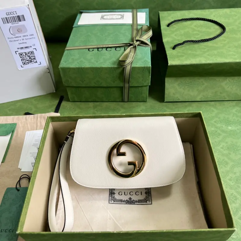 698630 CM 1 High-Quality Bags