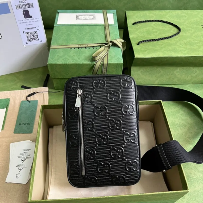 700431 CM 1 High-Quality Bags