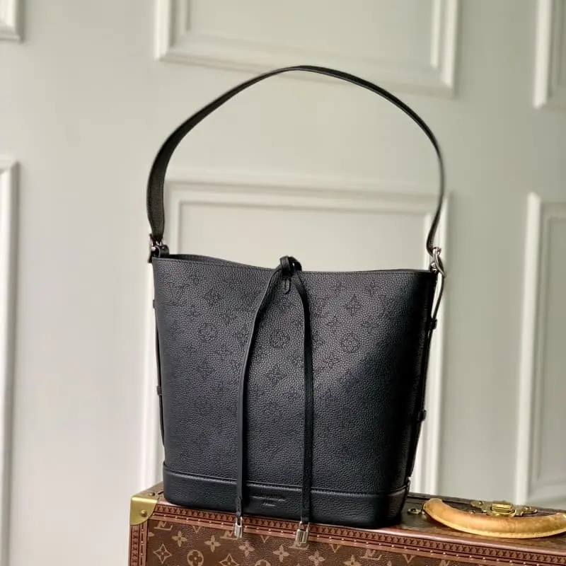 M12140 Black 27x10x28cm High Quality Bags