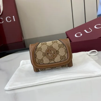 818811 CM 1 High-Quality Bags