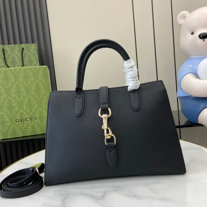 806205 CM 1 High-Quality Bags