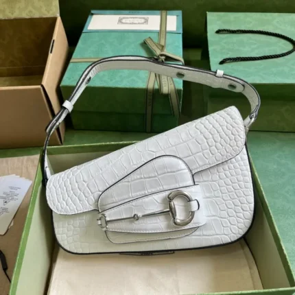 764155 CM 7 High-Quality Bags