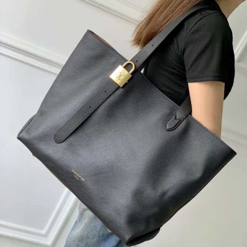 M25341 Black 47x30x14cm High Quality Bags