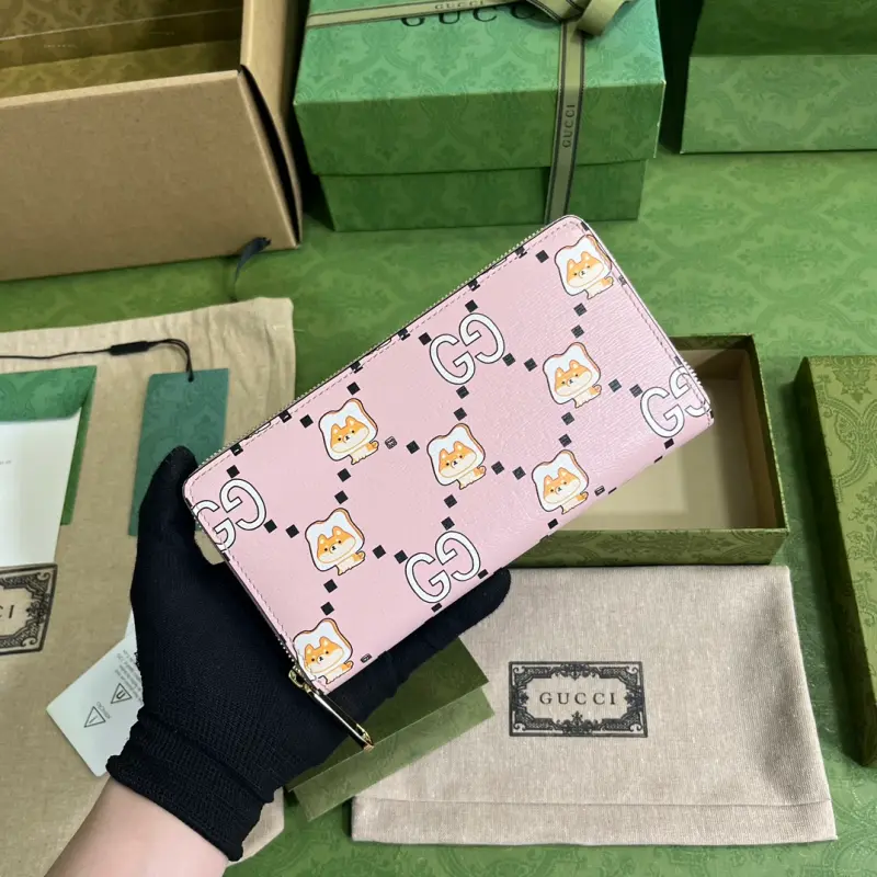 736772 High-Quality Bags