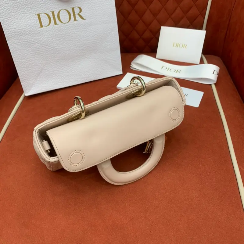 ML270 3 High Quality Bags - Image 7