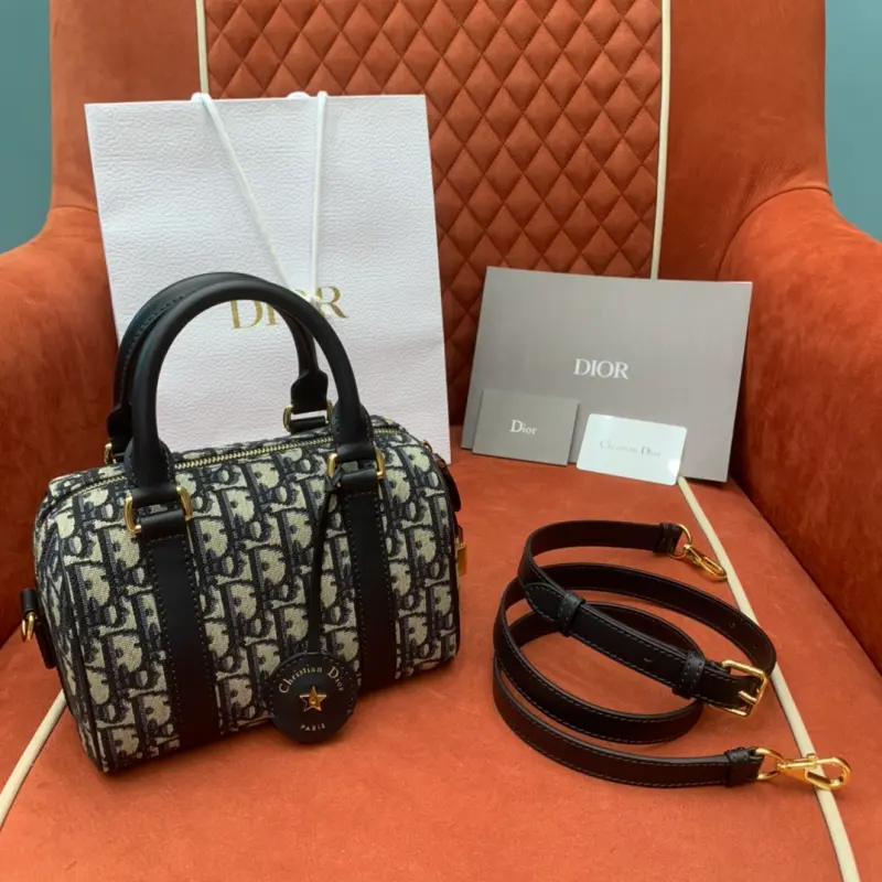 ML67 2 High Quality Bags