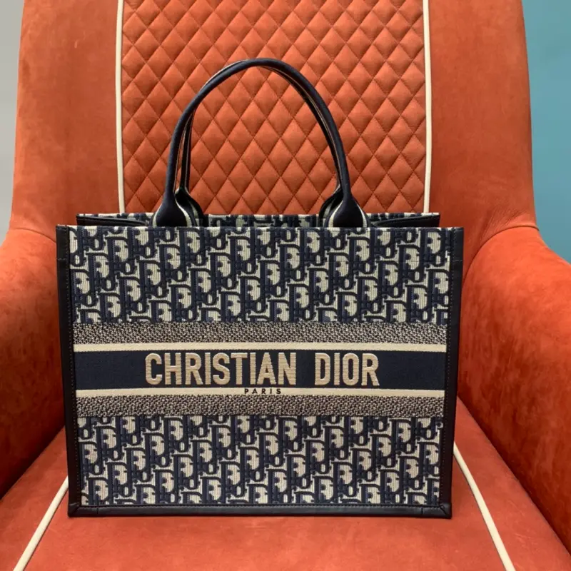 ML142 Medium High Quality Bags