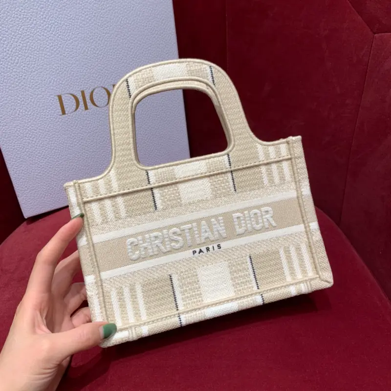 ML8 3 High Quality Bags