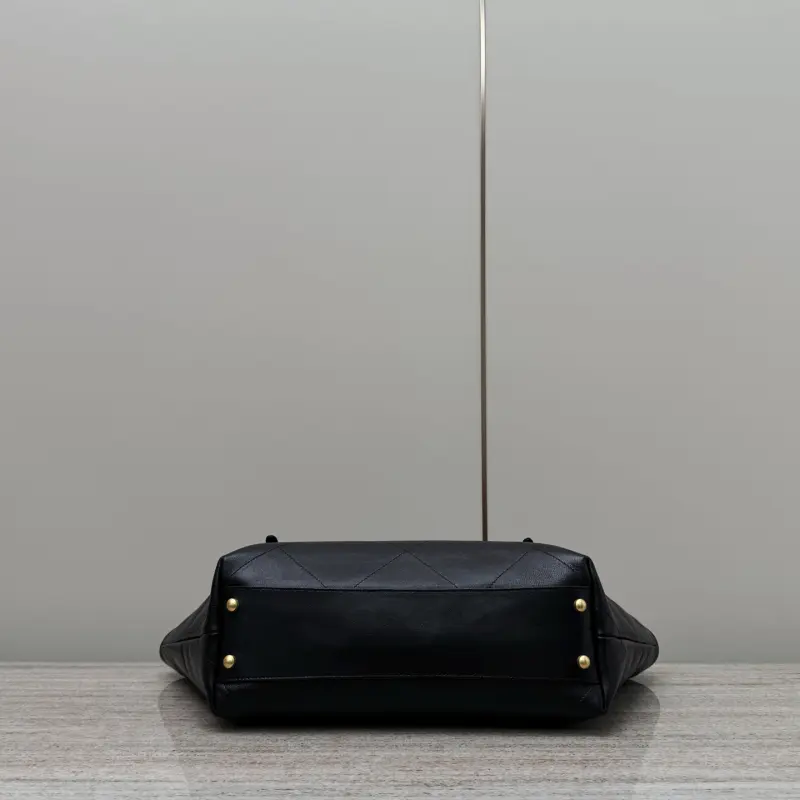 25s Tote 47 Black High Quality Bags - Image 4