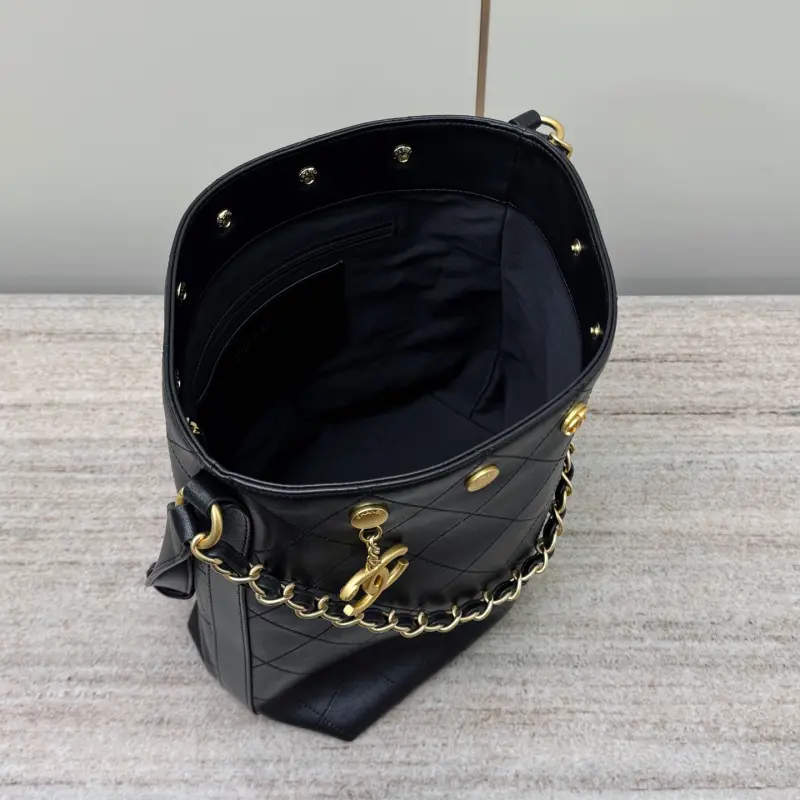 25p Hip Bag Black High Quality Bags - Image 5