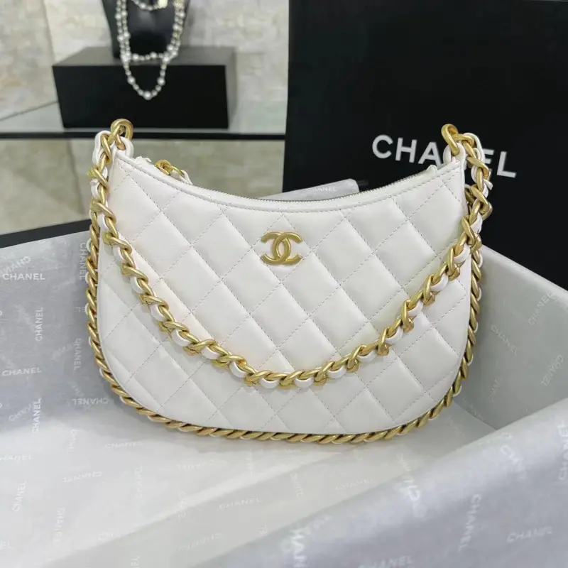 23B Single Chain Underarm CM 1 High Quality Bags