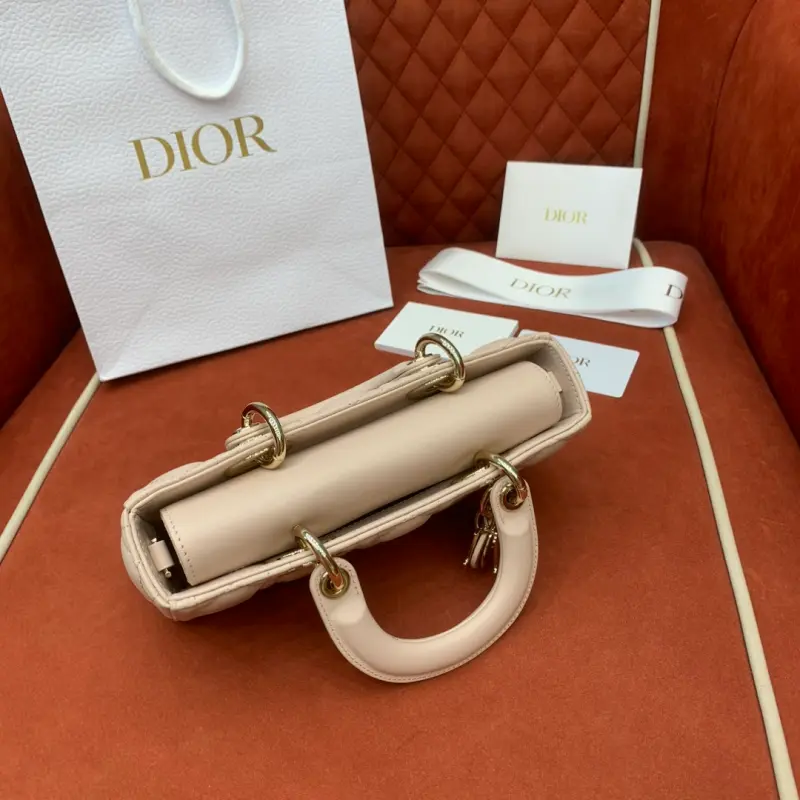 ML270 3 High Quality Bags - Image 6