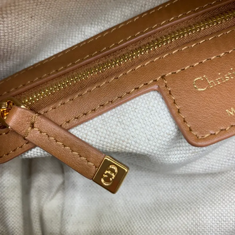 ML262 2 High Quality Bags - Image 8