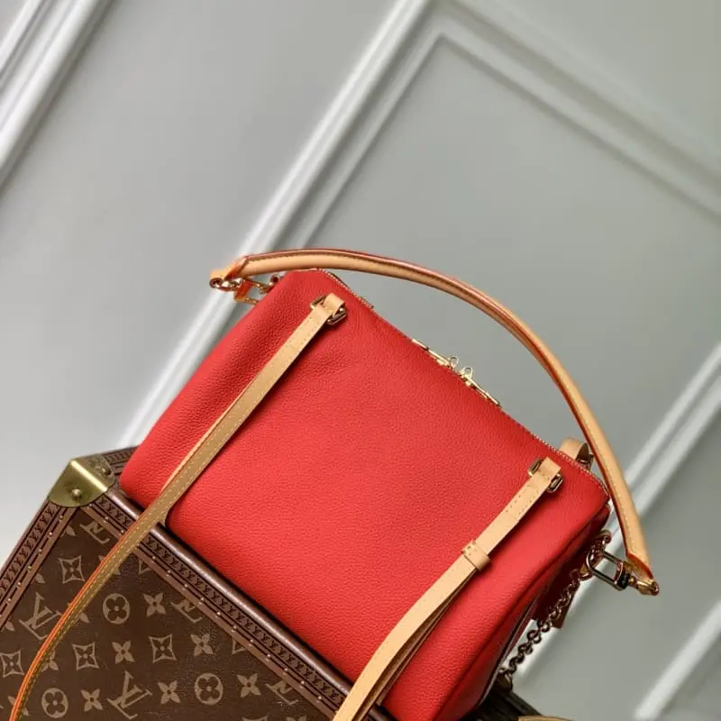 M13667 S1 25x15x18cm High Quality Bags